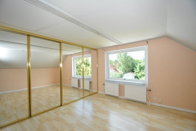 4 rum Villa på Eketorpsvägen 2 Djursholm Danderyds kommun - bild 32