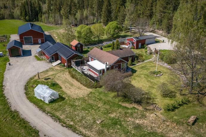 5 rum Gård/skog på Störsbäcksvägen 9 Tallåsen Ljusdals kommun - bild 79