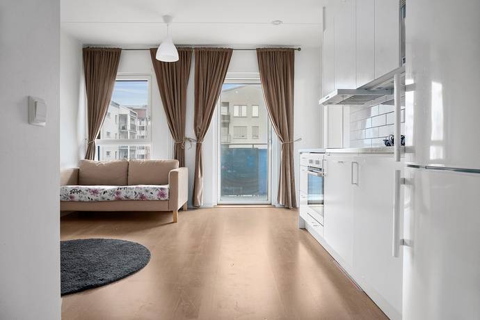 2 rum lägenhet på Almbygatan 6, 4tr Spånga - Rinkeby, Stockholms kommun - bild 1