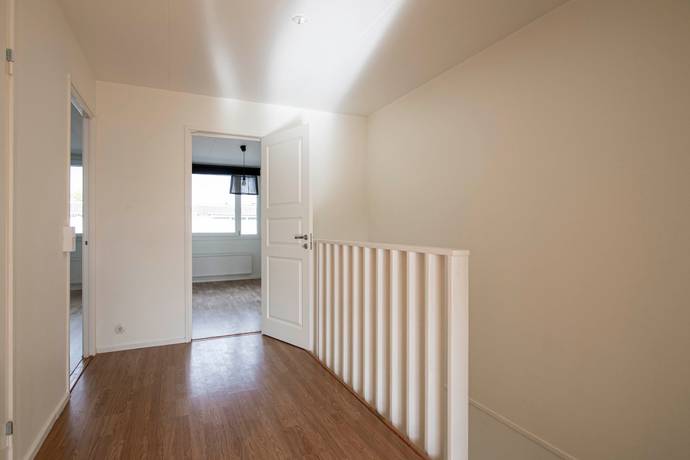 4 rum Radhus på Stångjärnsgatan 143 Bäckby Västerås kommun - bild 19