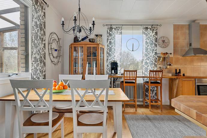 7 rum Villa på Norrsunda kyrkby 121 Rosersberg Sigtuna kommun - bild 8