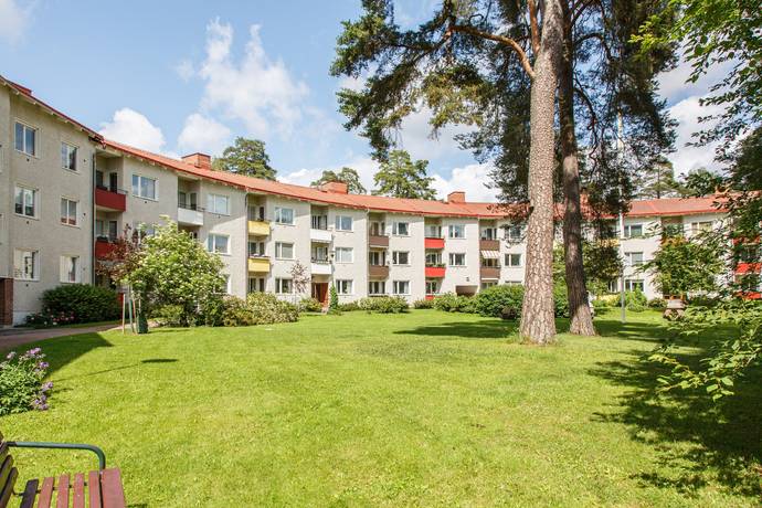 2 rum lägenhet på Narvavägen 55 Hammarby, Västerås kommun - bild 1