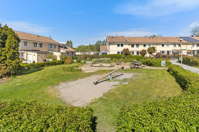 5 rum Radhus på Hollywoodvägen 89 Sollentuna Rotebro Sollentuna kommun - bild 29