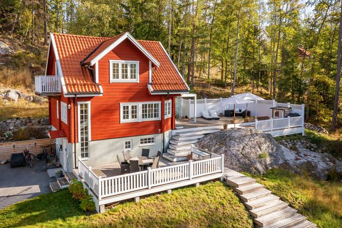 5 rum villa på Tjärnstigen 42 Tyresö, Tyresö kommun - bild 2