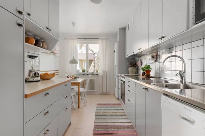 4 rum lägenhet på Johannelundsvägen 43 Sundby, Stockholms kommun - bild 3
