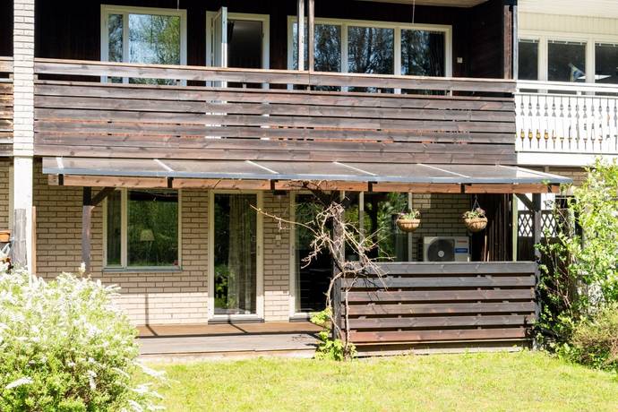 5 rum radhus på Mossvägen 119 Fullersta, Huddinge kommun - bild 3