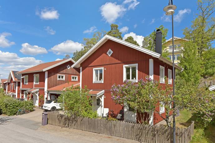 5 rum Kedjehus på Skvattramsstigen 8 Sjöängen Huddinge kommun - bild 2