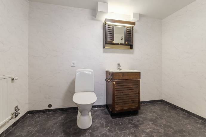 5 rum Villa på Sveavägen 8 Centralt Kungsörs kommun - bild 34