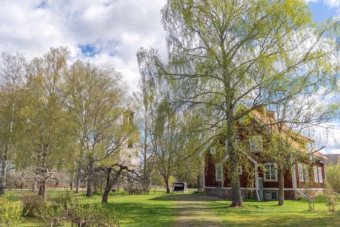 Fjärdhundra, Enköpings kommun