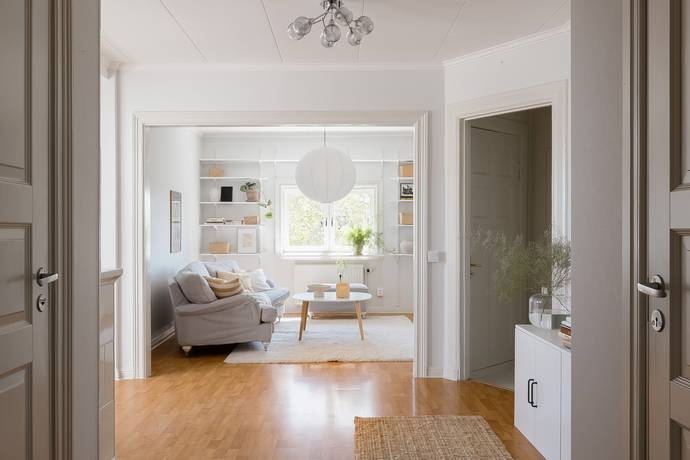 4 rum Lägenhet på Stenkilsgatan 4B Vasastaden Skövde kommun - bild 1