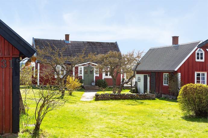 fritidshus på Västra Alvaragatan 31 Löttorp, Borgholms kommun - bild 1