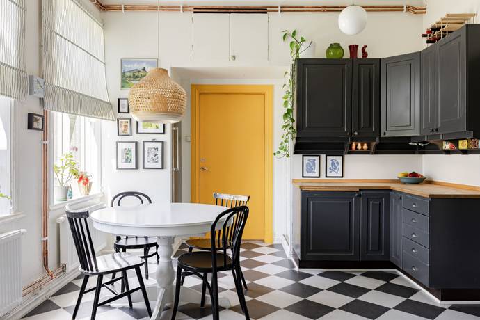 9 rum gård med jordbruk på Hedvigslund 109 Hammarstrand, Ragunda kommun - bild 3