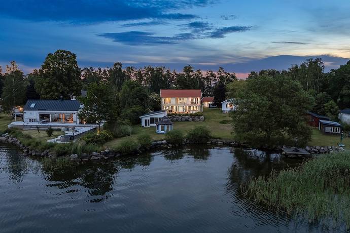 6 rum Villa på Utnäsvägen 2A & 2B Hällarna Arboga kommun - bild 8