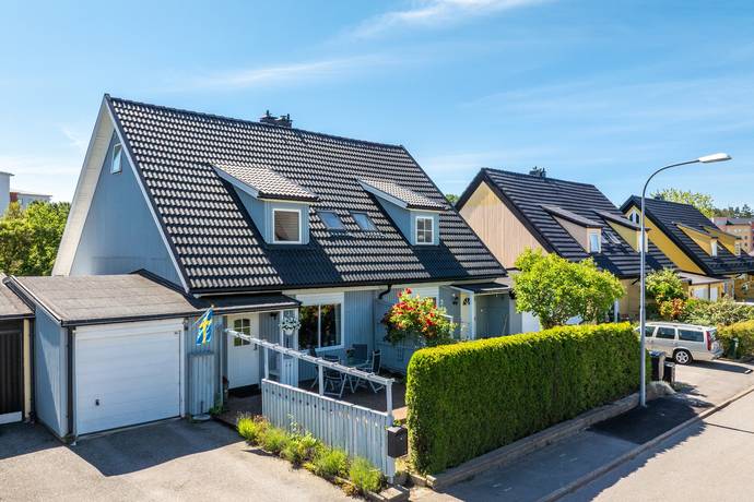 6 rum kedjehus på Torpslingan 31 Vinsta, Stockholms kommun - bild 2