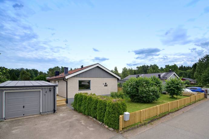 Tallgatan 4, Gimo, Östhammars kommun