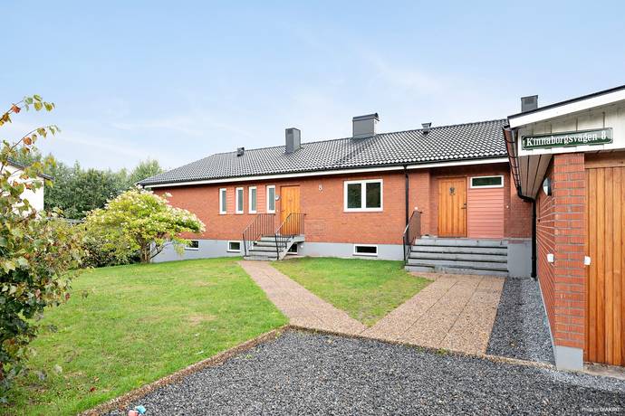 Kinnaborgsvägen 8, Kinna, Marks kommun