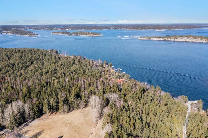 Runmarö-Långvik 1:180 i Runmarö, Värmdö kommun - Tomt till salu - Hemnet