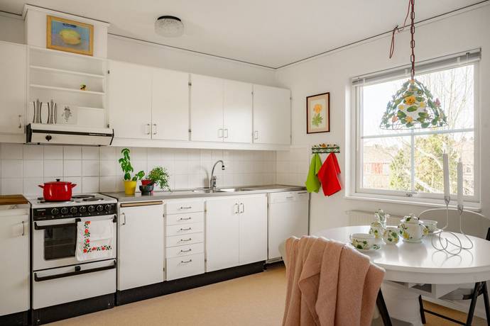 2 rum Lägenhet på Dalkarlsvägen 35B Djurö Värmdö kommun - bild 8