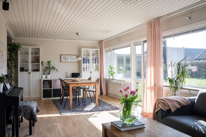 5 rum Villa på Snickarevägen 7 Borggården Staffanstorps kommun - bild 4