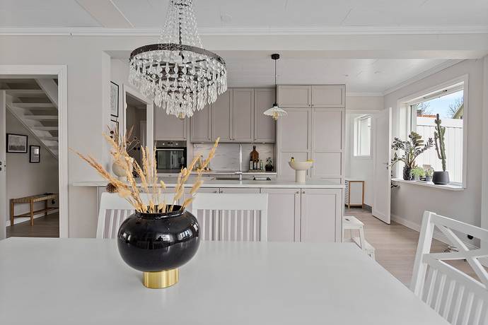 5 rum villa på Hampvägen 16A Skelleftehamn, Skellefteå kommun - bild 3