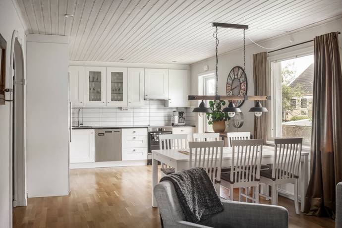 5 rum Villa på Tallvivelvägen 22 Kyrkenorum Stenungsunds kommun - bild 11