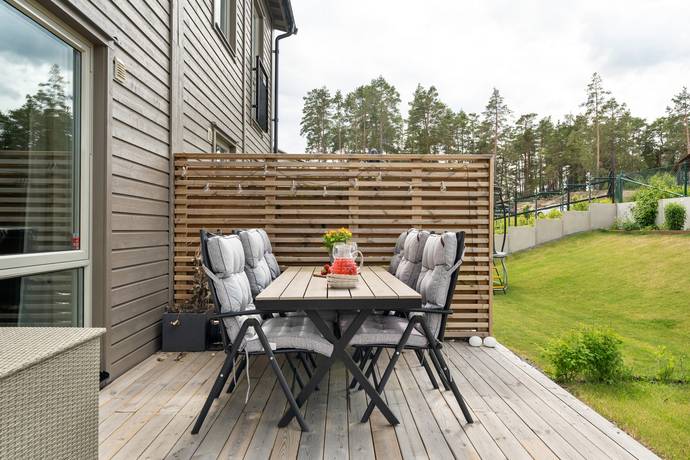 6 rum Par-/kedje-/radhus på Oxelstamsvägen 6B Skölsta Uppsala kommun - bild 22