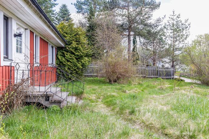6 rum Villa på Brunnsvägen 8 Vinsbo Smedjebackens kommun - bild 4