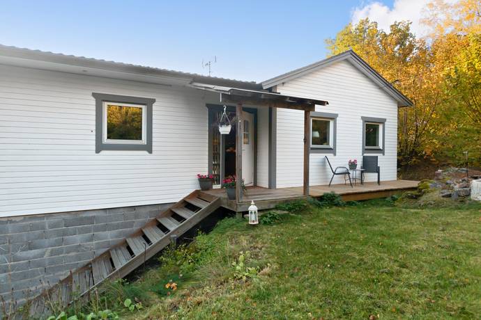 5 rum Villa på Slånbärsvägen 6 Ekerö Nyckelby Ekerö kommun - bild 25