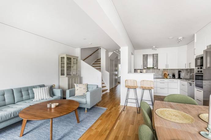 5 rum Radhus på Källarängsvägen 20D Stallarholmen Strängnäs kommun - bild 20