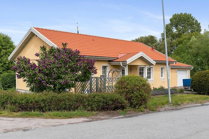 4 rum villa på Rosendalsvägen 6 Stallarholmen, Strängnäs kommun - bild 2