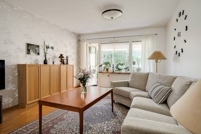 3 rum lägenhet på Skräddaretorpsvägen 27B Djurängen, Kalmar kommun - bild 1
