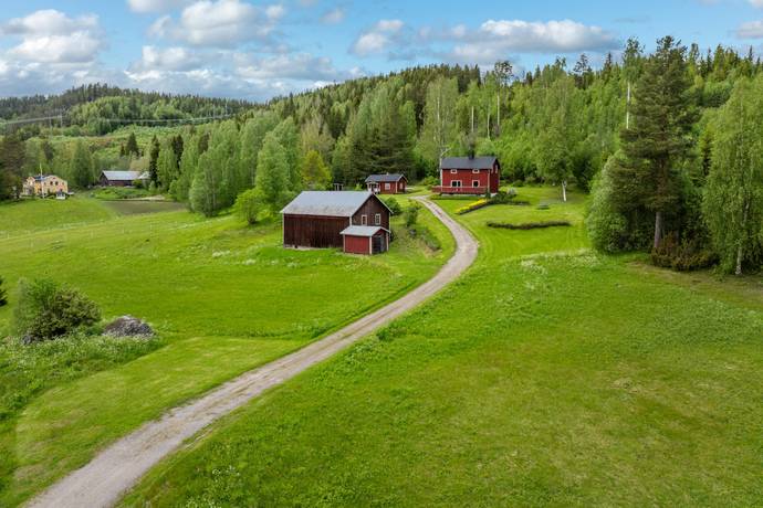 4 rum villa på Nora 310 Kovland, Sundsvalls kommun - bild 1