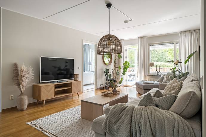 4 rum Lägenhet på Svampskogsvägen 154 Bällstaberg Vallentuna kommun - bild 3