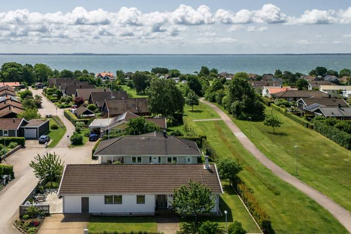 4 rum villa på Backsvalevägen 12 Vejbystrand, Ängelholms kommun - bild 1