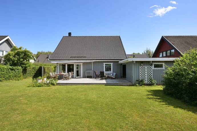 6 rum Kedjehus på Spackelgränd 12 Västerhaninge Haninge kommun - bild 1