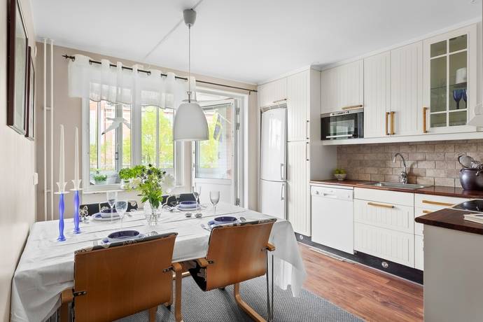 Allmogevägen 20, Jakobsberg, Järfälla kommun