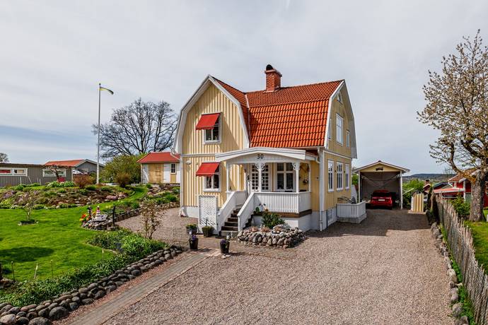 Lunnebergsvägen 30, Sjuntorp, Trollhättans kommun