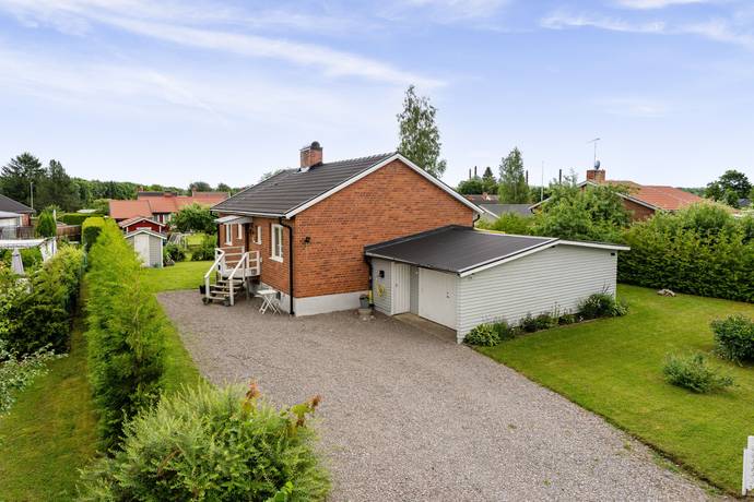 Solskensvägen 16, Tierp, Tierps kommun