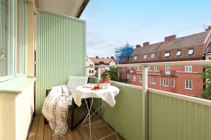 2 rum lägenhet på Förrådsgatan 3 Gamla Råsunda, Solna kommun - bild 2