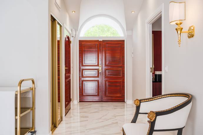7 rum villa på Vallgatan 1 Bjärnum, Hässleholms kommun - bild 4