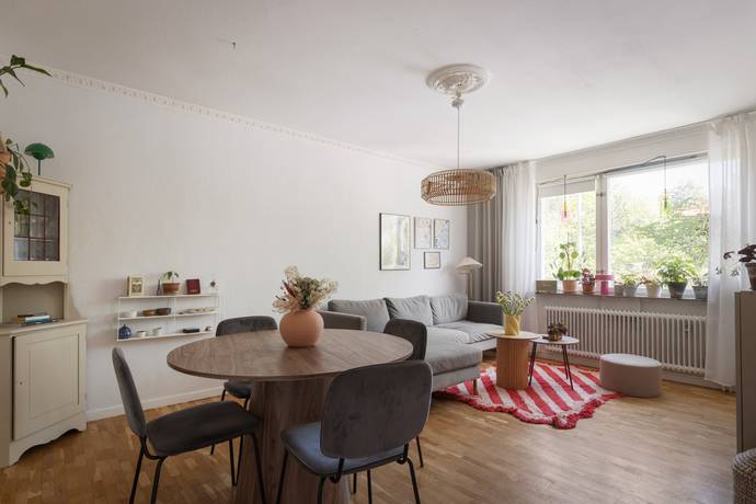 2 rum lägenhet på Årstavägen 23, vån 1 Årsta, Stockholms kommun - bild 3