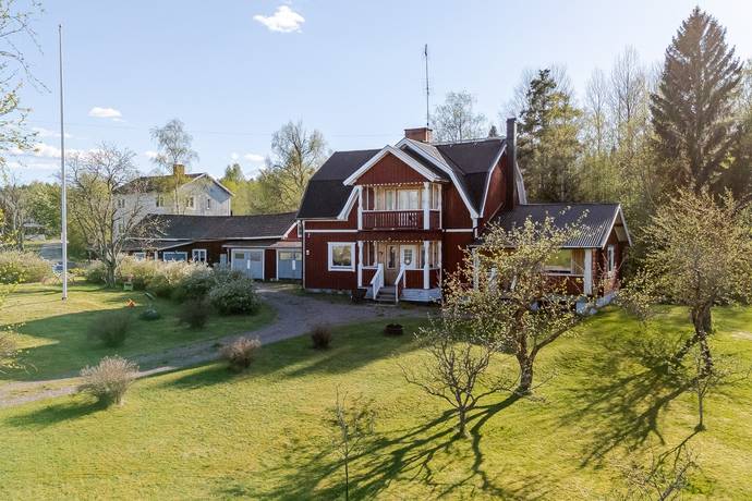 5 rum villa på Gulleråsen Jelkgatu 2 Boda Kyrkby, Rättviks kommun - bild 1