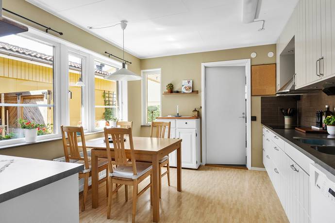 5 rum radhus på Symfonigränd 24 Viksjö, Järfälla kommun - bild 4
