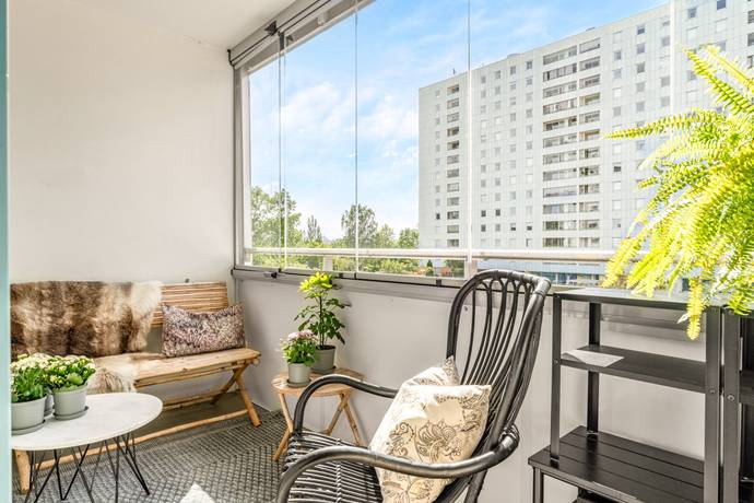 3 rum lägenhet på Hagalundsgatan 42 Hagalund, Solna kommun - bild 1