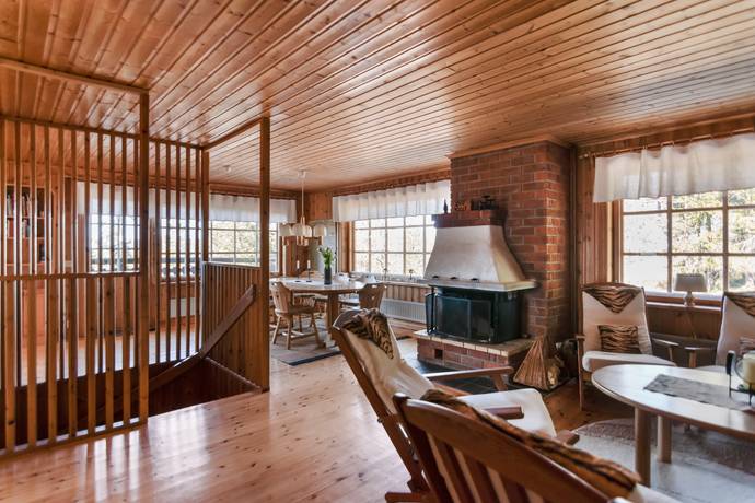 6 rum villa på Fästigen 9 Gusjösätern, Malung-Sälens kommun - bild 2