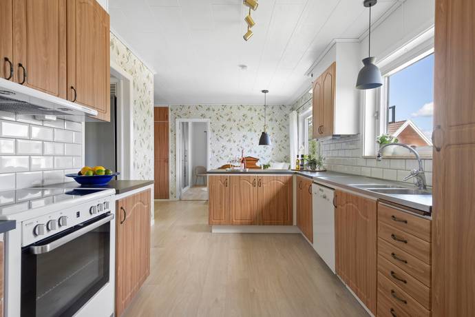 7 rum villa på Kärvbacken 9 Spånga Sundby, Stockholms kommun - bild 2