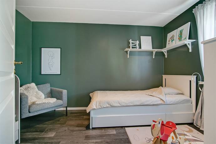 5 rum Radhus på Bondestigen 57 Salem Salems kommun - bild 29