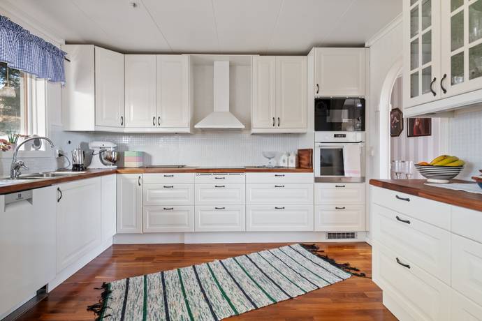 6 rum Villa på Runnavägen 42 Runna Kungsörs kommun - bild 4