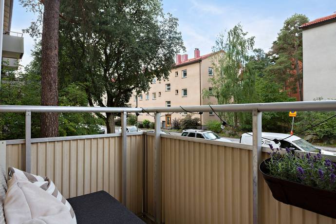 2 rum lägenhet på Borensvägen 38, 2tr Årsta, Stockholms kommun - bild 2