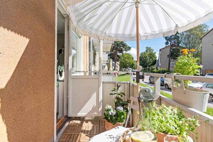 3 rum lägenhet på Fyrskeppsvägen 15 Kärrtorp, Stockholms kommun - bild 4